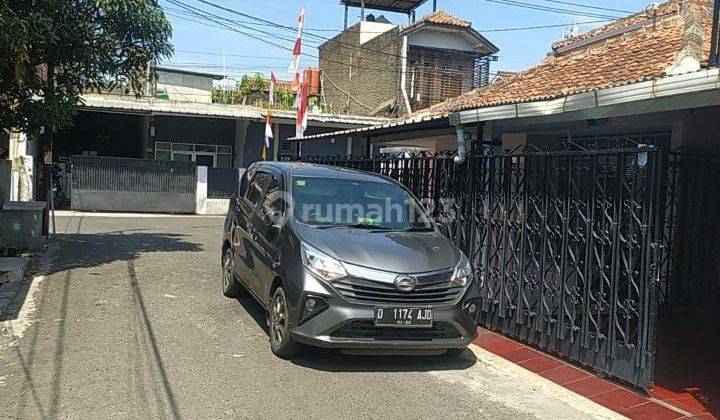 Rumah Lama Hoek Murah SHM di Margahayu Soekarno Hatta, Bandung 2