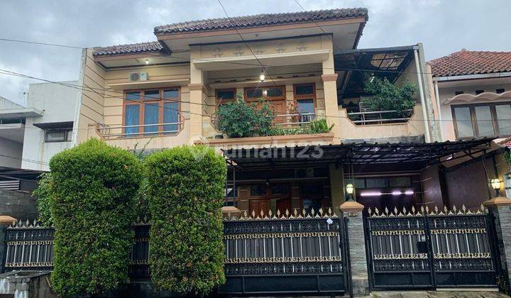 Rumah Bagus Siap Huni Unfurnished SHM di Sanggar Hurip, Bandung 1