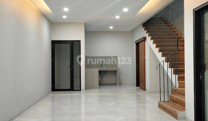 Rumah 2Lantai Baru Modern Minimalis di Cijagra Buah Batu, Bandung 1