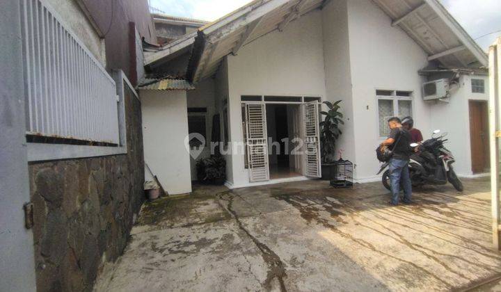 Rumah Murah Terawat Tengah Kota Hak Sewa di Burangrang, Bandung 2