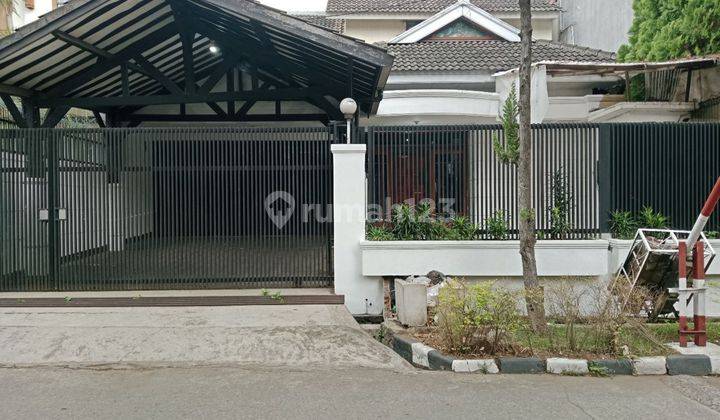 Rumah Terawat 2Lantai Siap Huni SHM Dekat Gt Tol Pasteur, Bandung 2