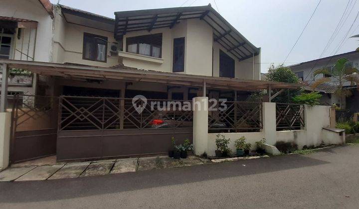 Rumah Terawat Lokasi Nyamn Dekat Pusat Kuliner di Cikutra,bandung 2