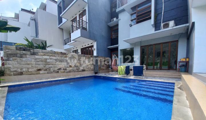 Rumah Furnished di Dago Pakar Siap Huni, Udara Sejuk Private Pool 2