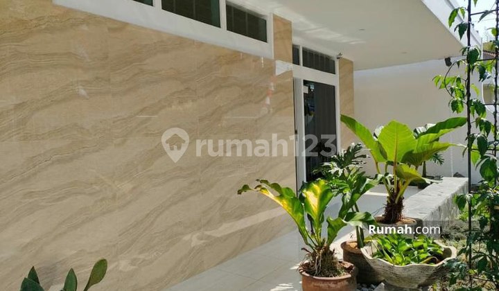 Rumah Bagus Siap Huni Lokasi Strategis Pusat Kota di Sayap Lodaya 2