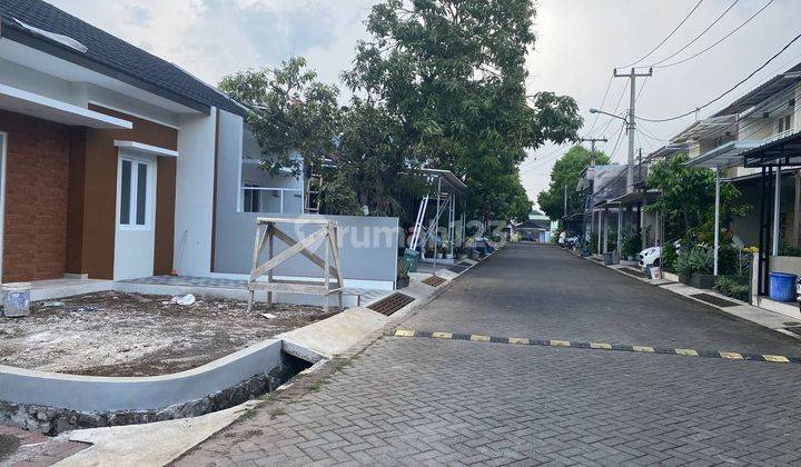 Rumah Baru Siap Huni di Mulya Golf Residence Cisaranten, Bandung 2