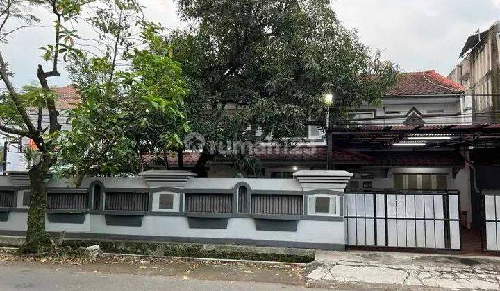 Rumah Hook 2 Lantai Siap Huni SHM di Turangga Buah Batu, Bandung 2