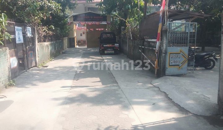 Cheap! Ready-to-build land in a strategic location in Kiaracondong, Bandung. Cheap! Ready-to-build land in a strategic location in Kiaracondong, Bandung.