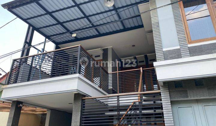 Rumah 3 Lantai Siap Huni Di Mengger Batununggal Bandung 1