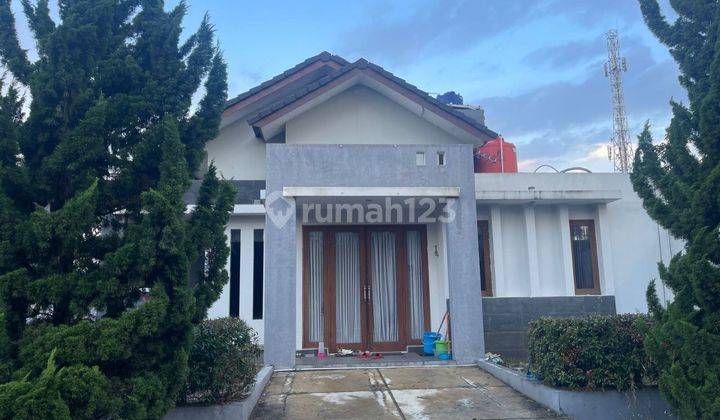 Full Furnished Siap Huni Dalam Komplek Nyaman Buah Bat Bandung 1