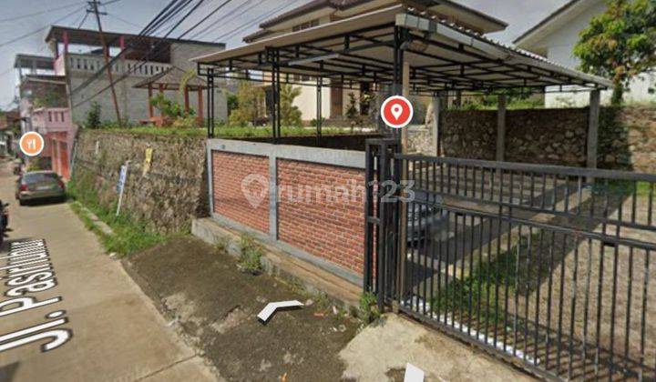 Rumah Villa Strategis Cimenyan Padasuka, View Indah Kota Bandung 1