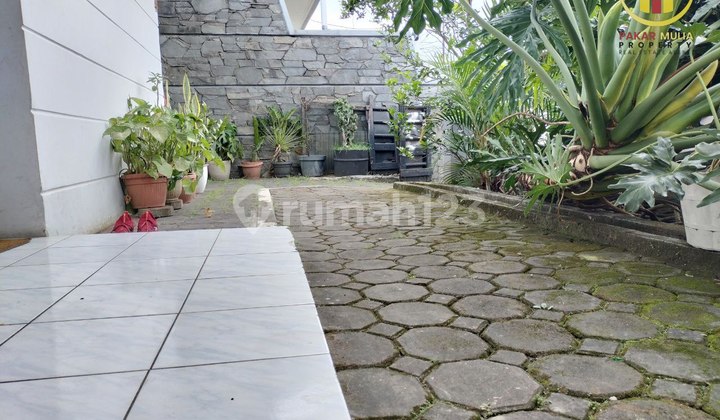 Affordable Ready to Occupy House with SHM in a Strategic Location, Turangga, Bandung City 2