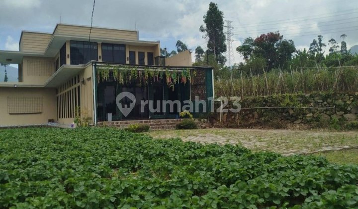 Murah! Rumah Villa Bagus Siap Huni View Indah Pegunungan Bandung Murah! Rumah Villa Bagus Siap Huni View Indah Pegunungan Bandung