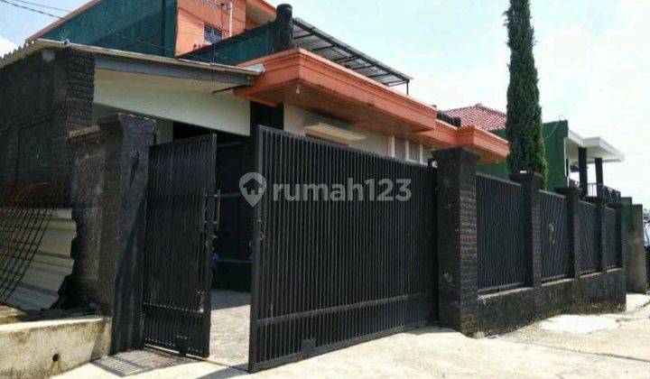 Rumah Dengan Konsep Villa Dan View Bandung Yang Indah 2