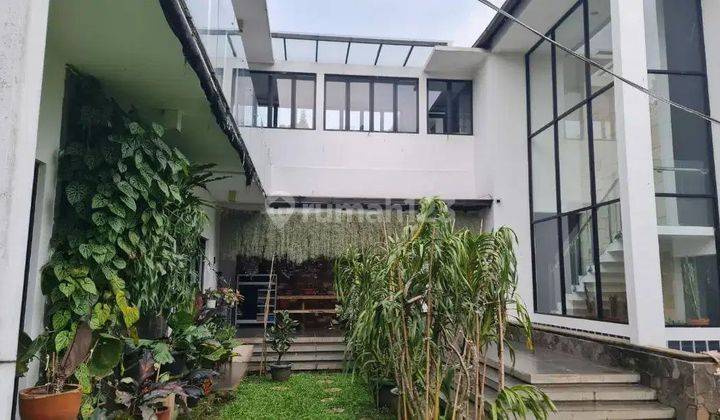 Rumah Luas Taman Bunga Dan Buah buahan Cileunyi Bandung 1