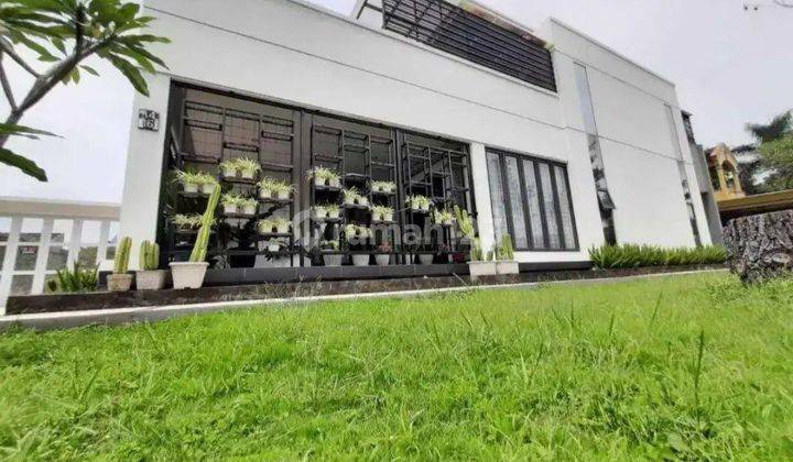 Rumah Villa Lux Mewah Full Furnished Setiabudi Bandung 1