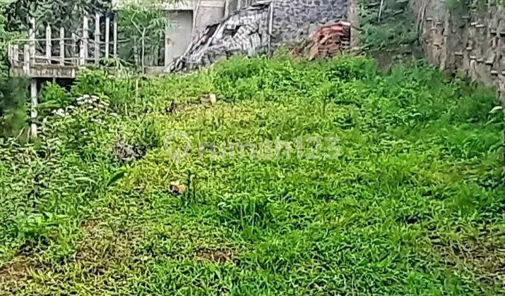 Murah!  Bagunan Beton Hitung Tanah Strategis Dago Giri Bandung
