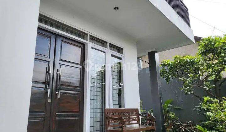 Rumah Mewah Ada Kolam Renang Gegerkalong Setiabudi Bandung Utara 2