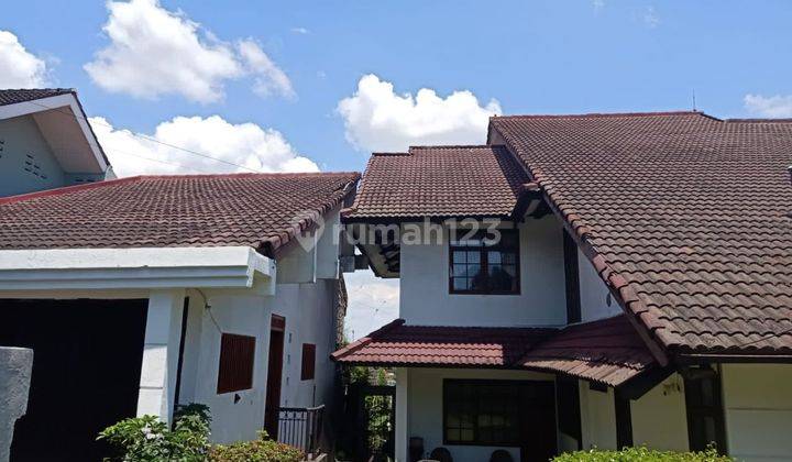 Rumah Mewah Lingkungan Asri Kawasan Sejuk Di Bandung Utara 1