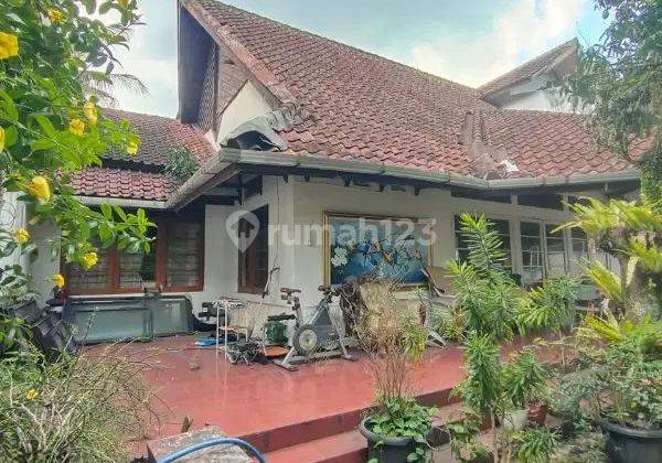 Rumah Lama Haritage Terawat Sayap Dago Bandung 1