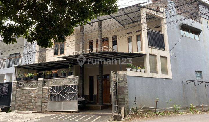 Rumah Bagus Besar 3 Lantai Di Sarijadi Bandung 2