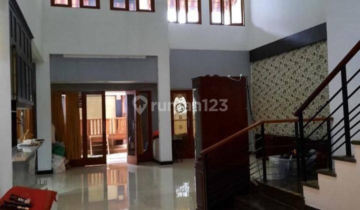 Rumah Mewah 2 Lantai di Setra Indah Bandung 2