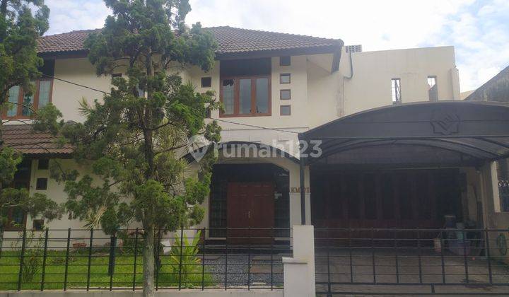 Rumah Terawat Posisi Hook Siap Huni Di Regol Bandung  2