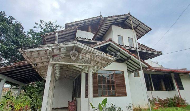 Rumah Lama Kokoh Dan Nyaman Hitung Tanah 1