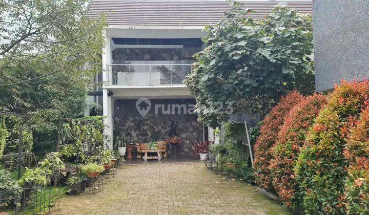 Rumah Luas Taman Bunga Dan Buah buahan Cileunyi Bandung 2