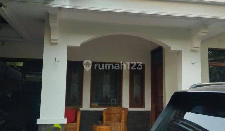 Rumah strategis jarang ada di pusat kota Bandung  1