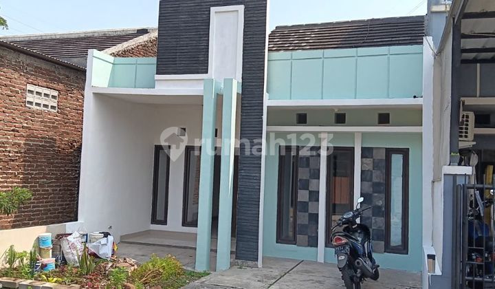 Rumah siap huni di ciwastra kota  Bandung 2
