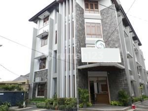 Hotel Lokasi Premium Sayap Riau Dekat Gedung Sate