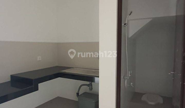 Rumah 3 Lantai Di PIK 2 Cluster Arcadia Murah 2