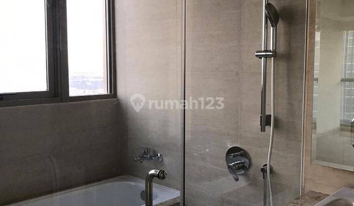 Disewakan Apartemen Gold Coast Kondisi Bagus Rapi 2