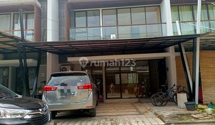 Disewakan Rumah 2 Lantai Semi Furnish Dalam Cluster Bekasi Utara 1