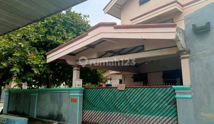 Dijual Cepat rumah 3 Lantai sangat Murah Dibawah pasaran 1