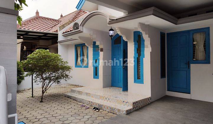 Disewakan Rumah Cantik Kawasan Bergengsi Full Furnished Dengan Harga Murah di Kemang Pratama, Bekasi 2