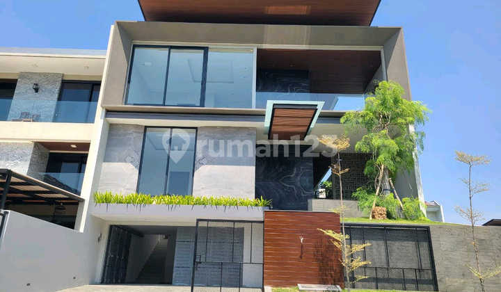 Mediterranean Golf Hill Area, Citraland Surabaya. Unit A292.