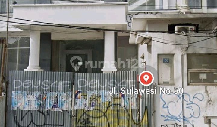 Hotel on Jl. Sulawesi, Ngagelsurabaya, East Java, Kertajaya 1