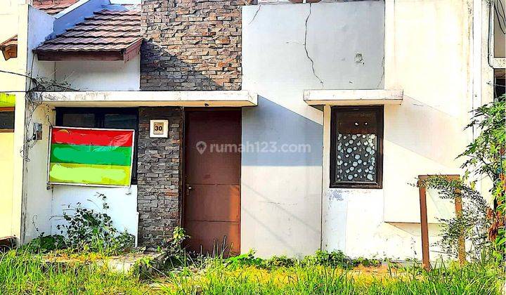 Rumah Minimalis Sudah Renovasi Di Taman Cibodas Residence