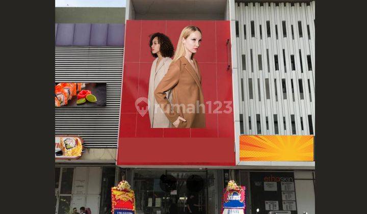 Ruko Robson Lippo Ditengah Kompleks Perbankan 1