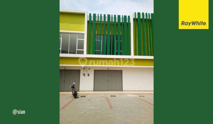 Ruko Lebar Di Green Market Jababeka Cikarang 1