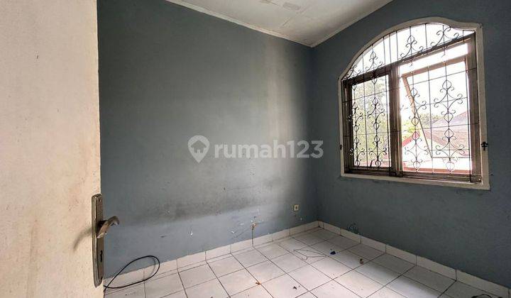 Rumah Luas 2 Lantai Di Meadow Green Lippo Dekat Pintu Gerbang 2