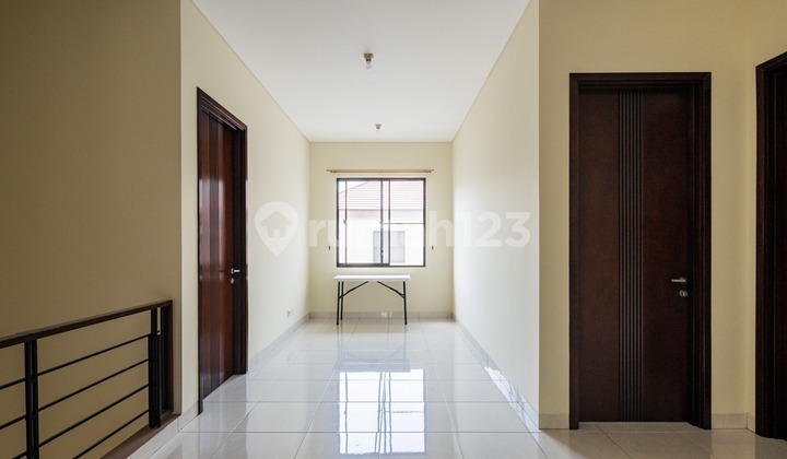 For Sale Cluster Ilustria  2