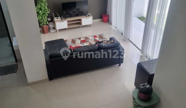 Rumah 2lantai Di Bsd Lama 2