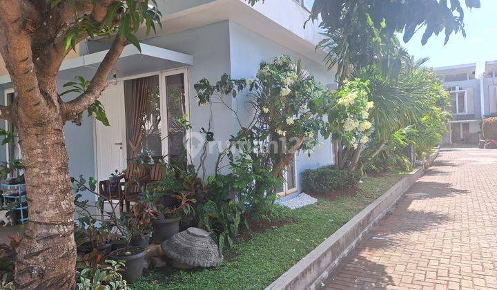 Town House Di Nusa Loka Bsd 2 Lantai 2