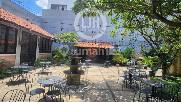 Dijual Rugi Rumah dan Cafe di jalan veteran Raya Bintaro Jakarta Selatan Dijual Rugi Rumah dan Cafe di jalan veteran Raya Bintaro Jakarta Selatan
