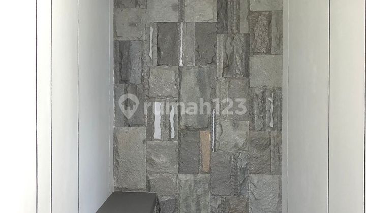 Rumah Bangunan Baru Hadap Timur Rumah Bangunan Baru Hadap Timur