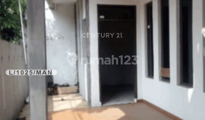 Rumah Siap Huni Dan Nyaman Di Taman Kopo Indah Bandung 1