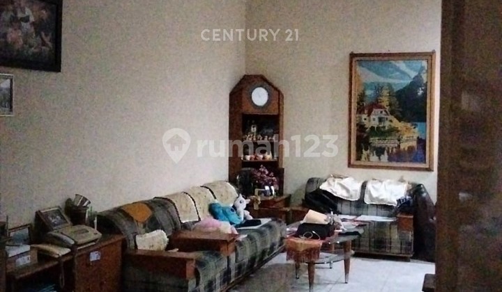 Rumah 2 Setengah Lantai Furnished Siap Huni Di Buah Batu Bandung 2