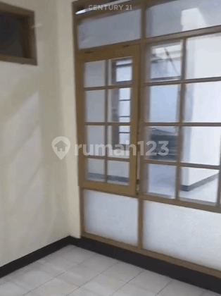 Rumah Siap Huni Lingkunya Nyaman Di Taman Kopo Indah 2 Bandung 2